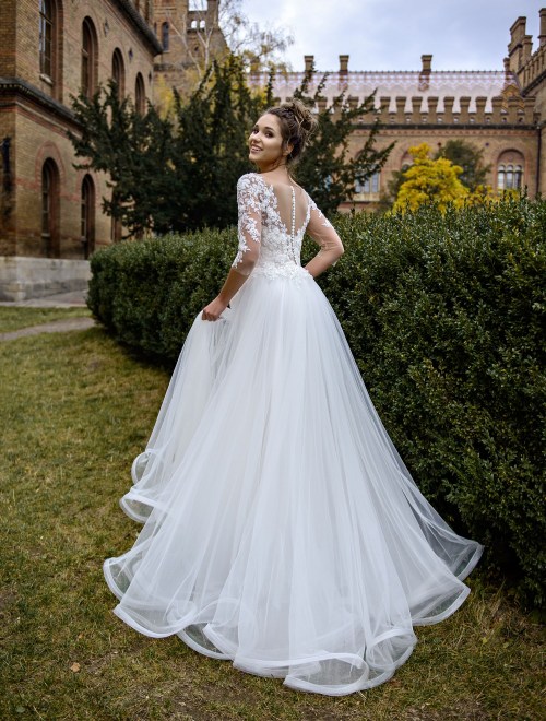 https://elisebride.ro/images/stories/virtuemart/product/VWD_SN_17       (3).jpg